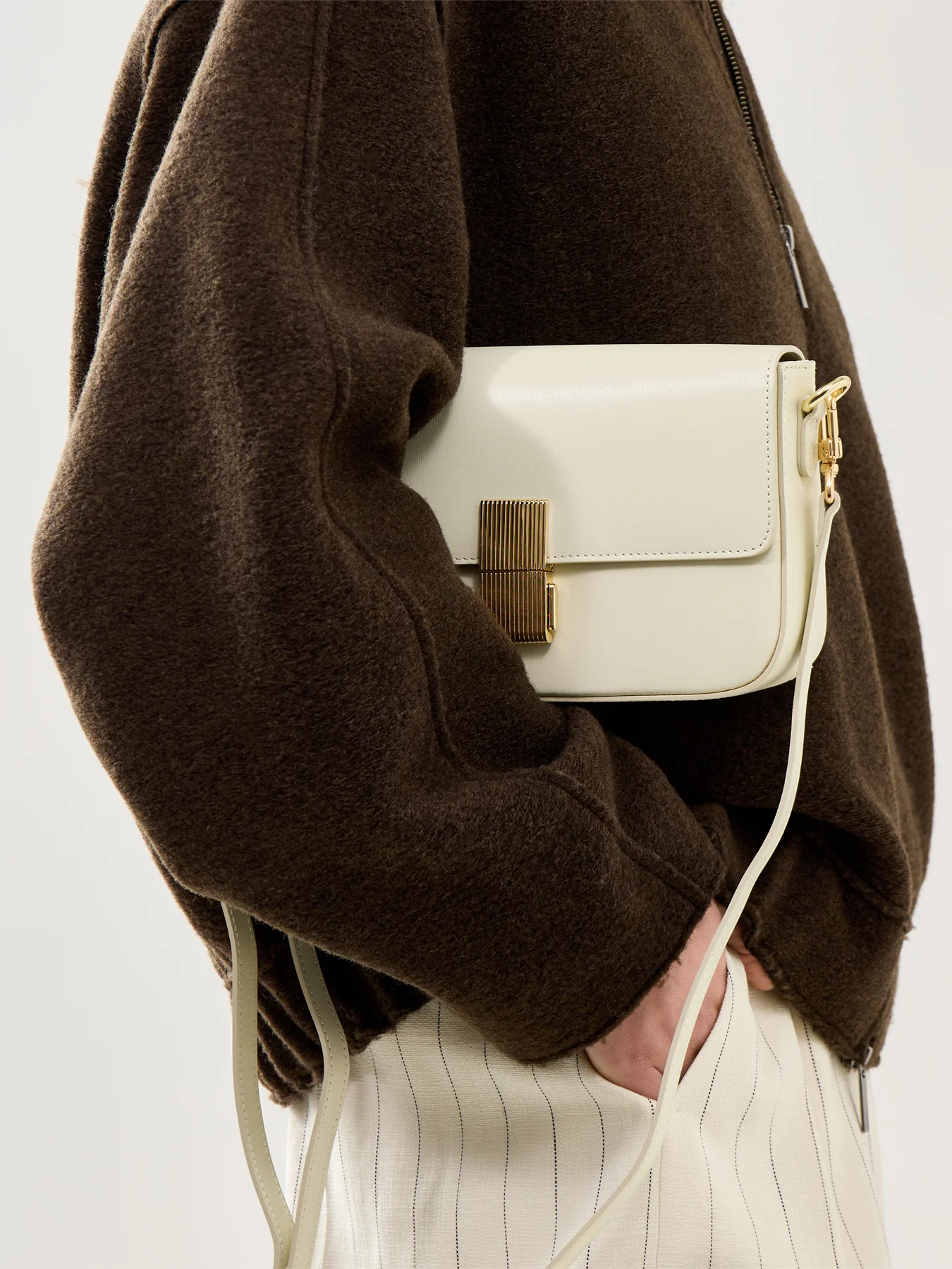 Flora Leather Bag Buttermilk - Image 2