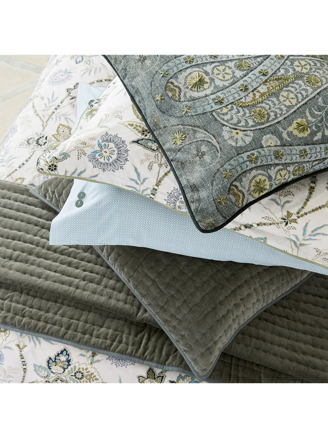 Emira Cotton Percale Duvet Cover Set Soft Teal & Green Super King - Image 7