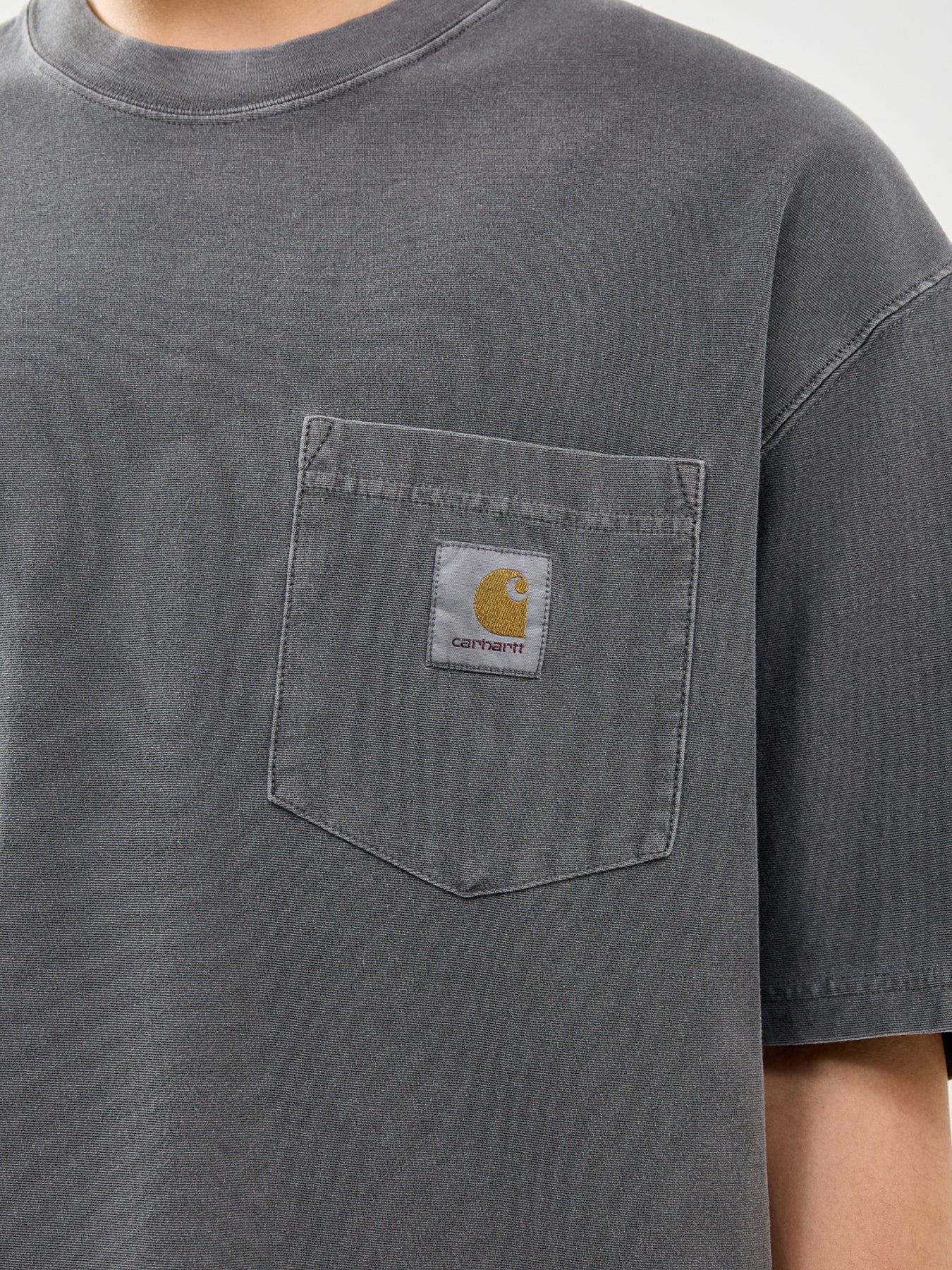 Loose Pocket T-Shirt Grey - Image 3