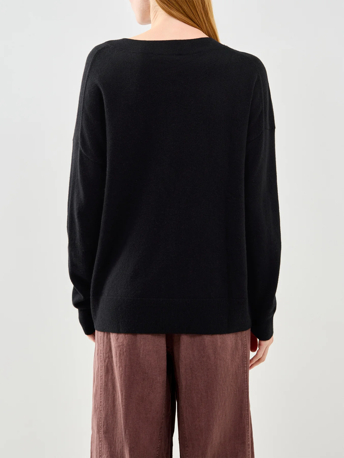Wide Slouchy Sweater Black - Image 5