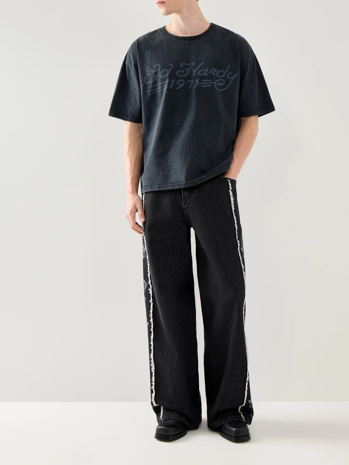 Mens Snake And Drag 1971 Boxy T-Shirt Black - Image 2
