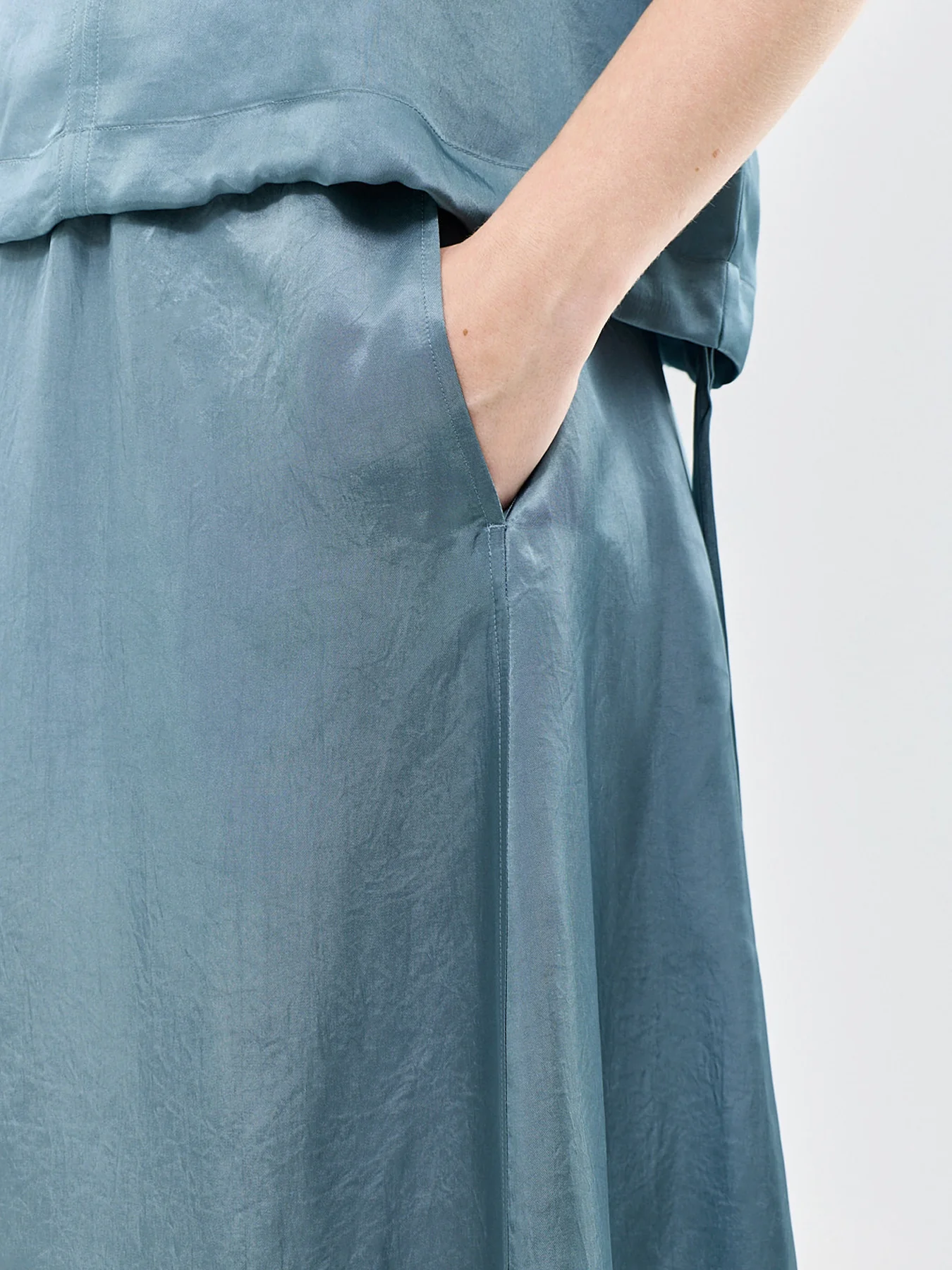 Full Length Lantern Skirt Blue - Image 3