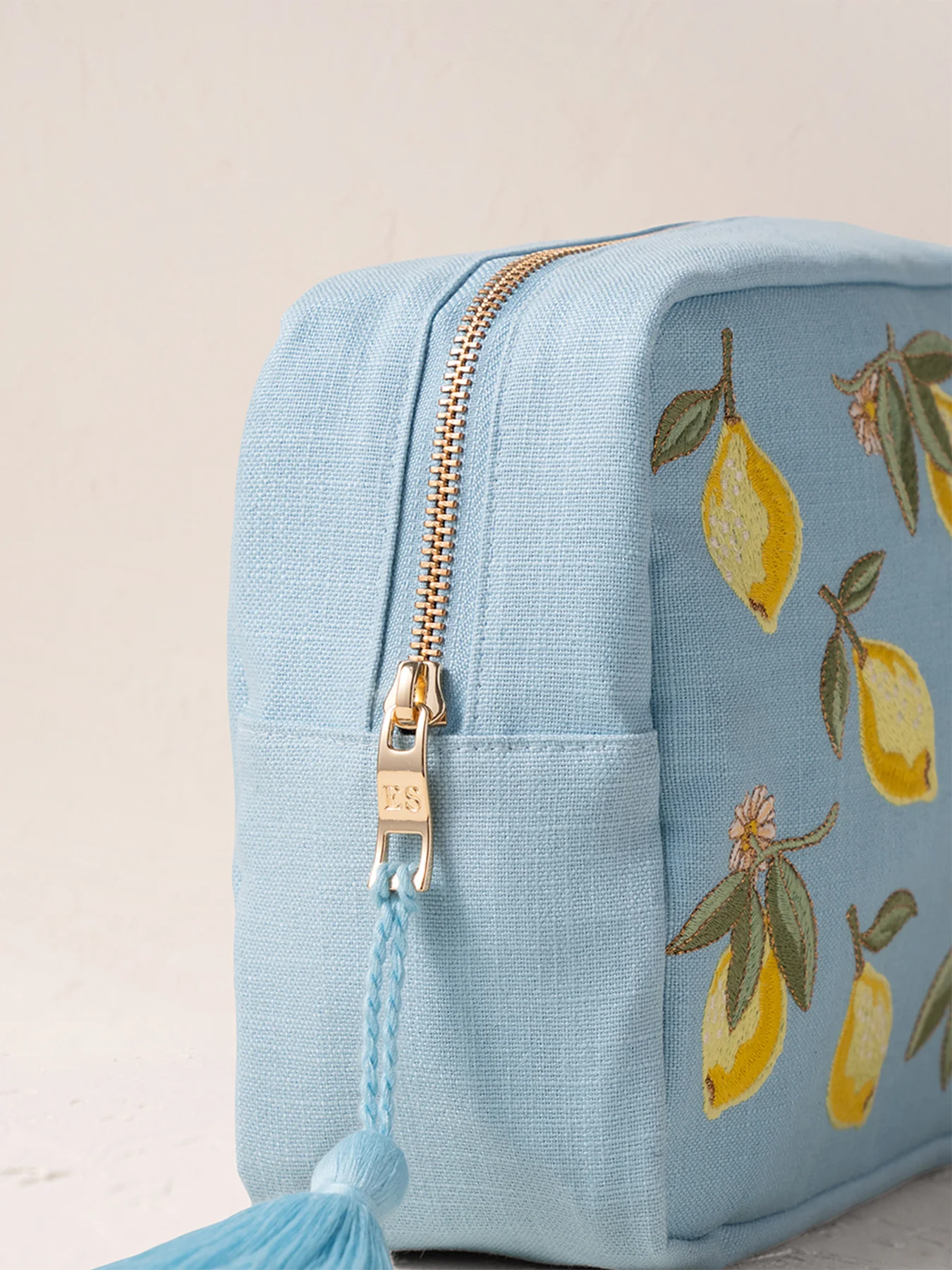 Lemon Blossom Cotton Wash Bag Blue - Image 3