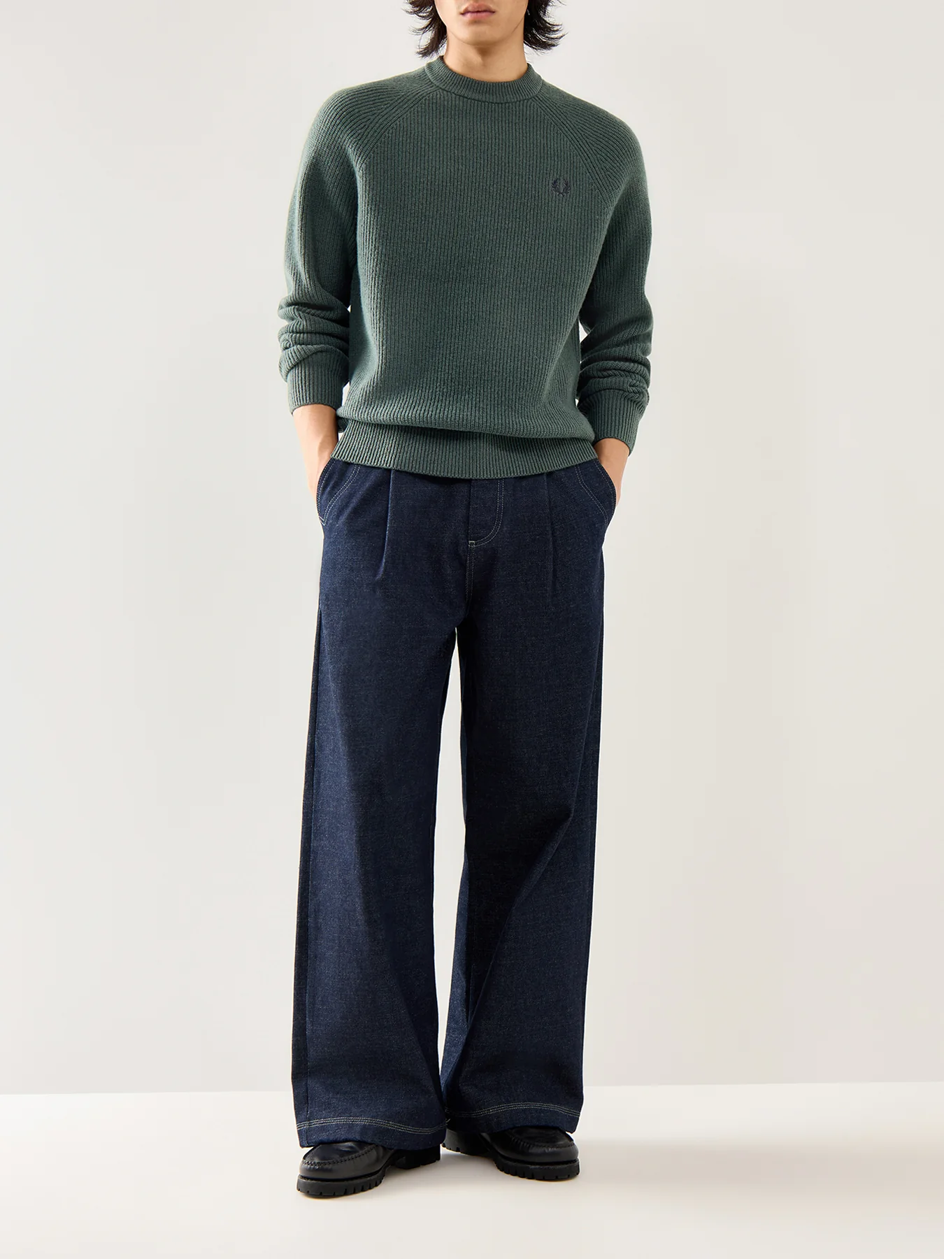 Lambswool Raglan Jumper Green - Image 2