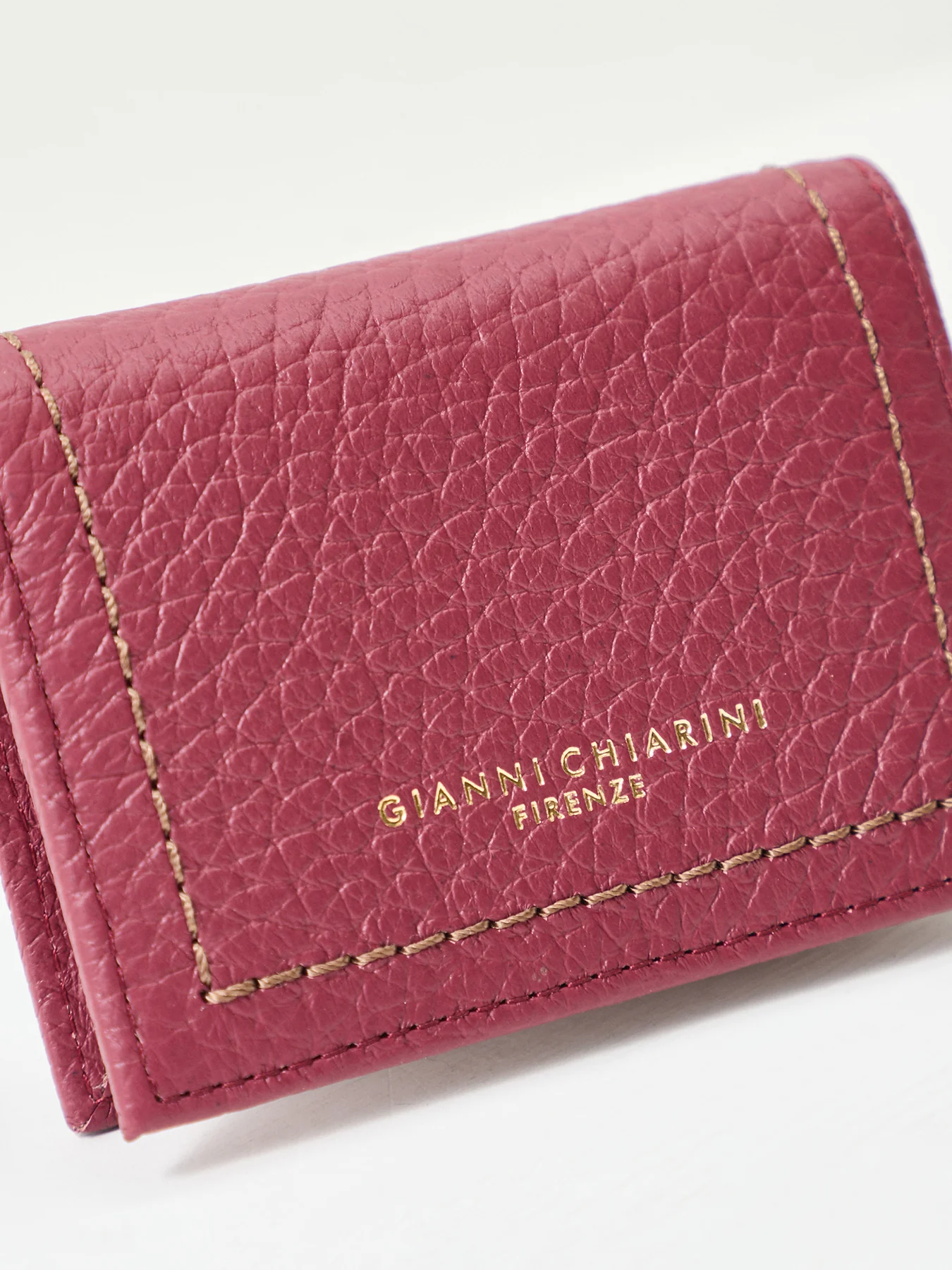 Bubble Leather Card Holder Burgundy - Image 3