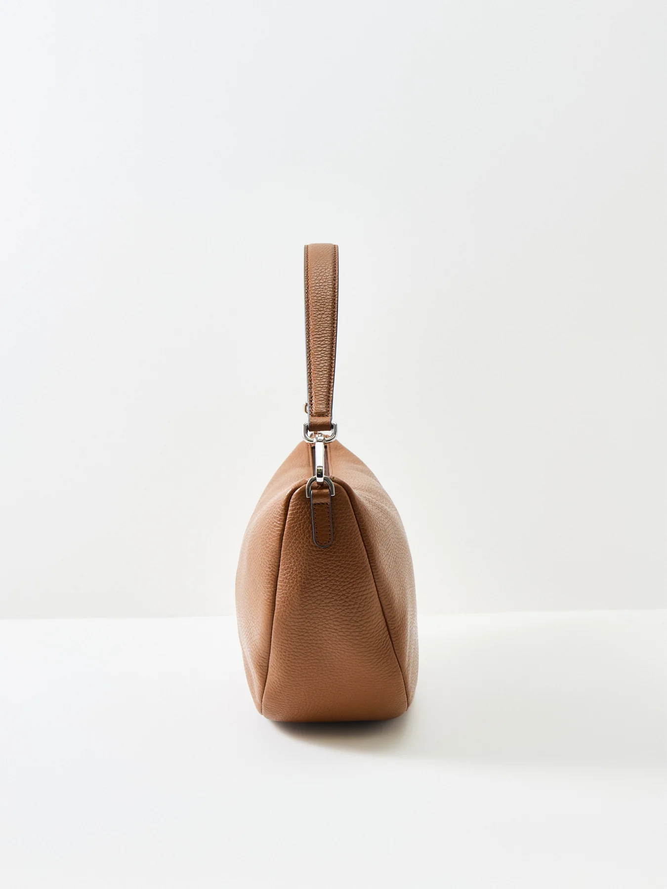 Cleo Medium Shoulder Bag Tan - Image 4