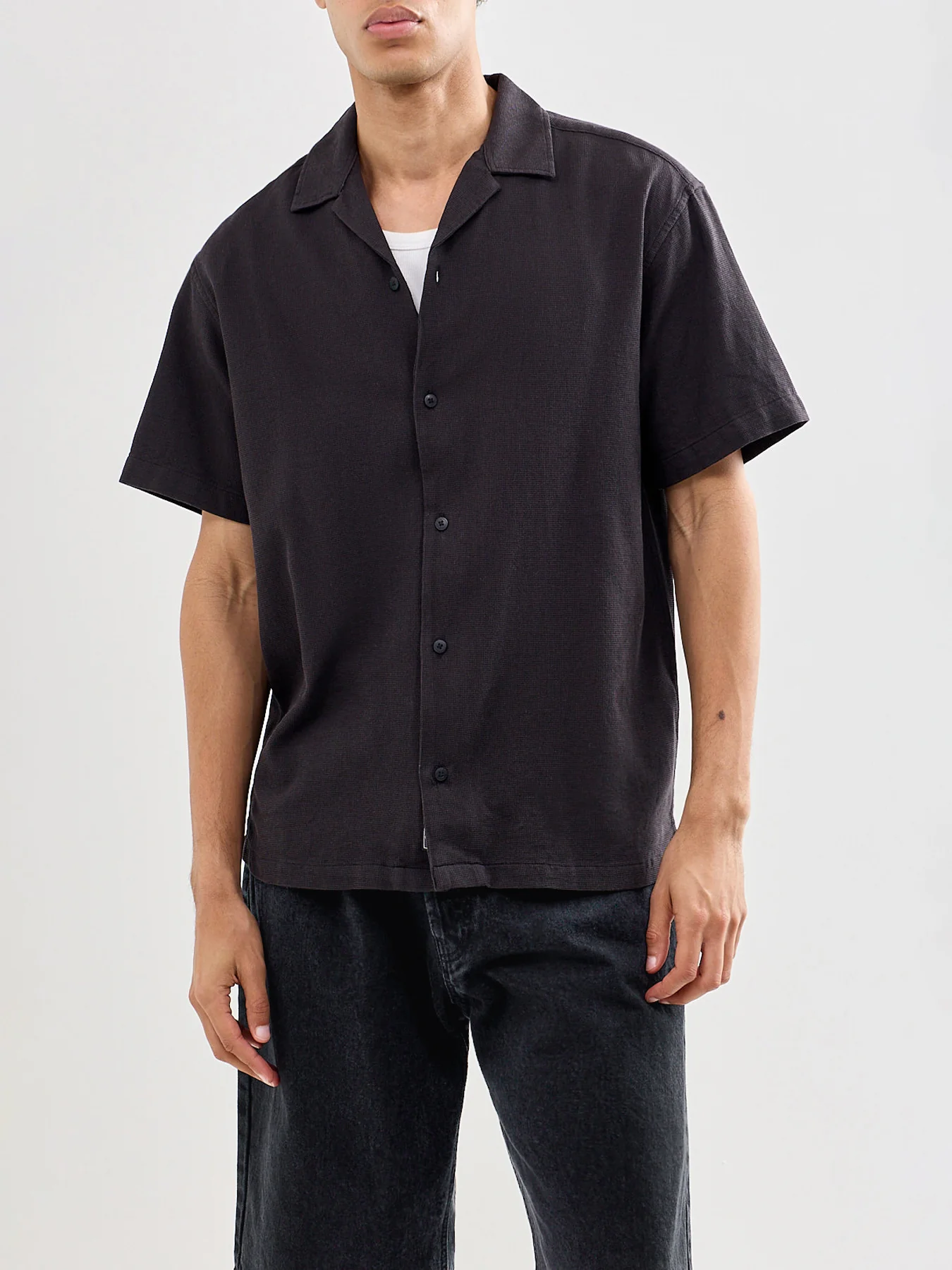 Global Waffle Resort Shirt Black - Image 4
