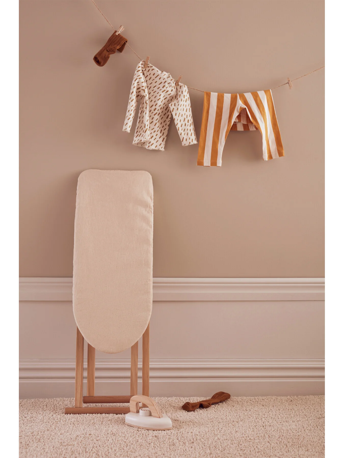 Toy Iron Board And Iron - Image 3