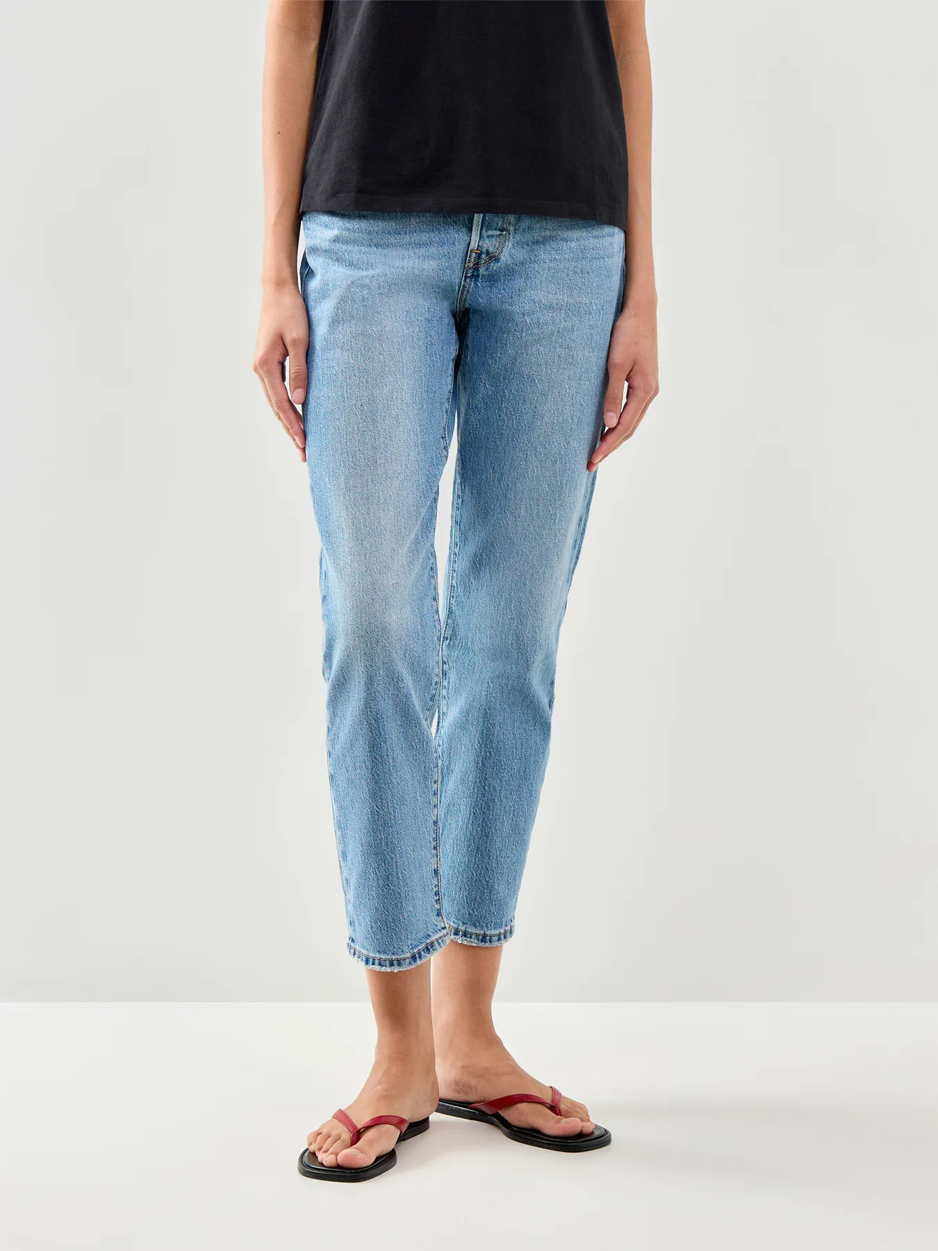 501 Crop Jeans - Image 4