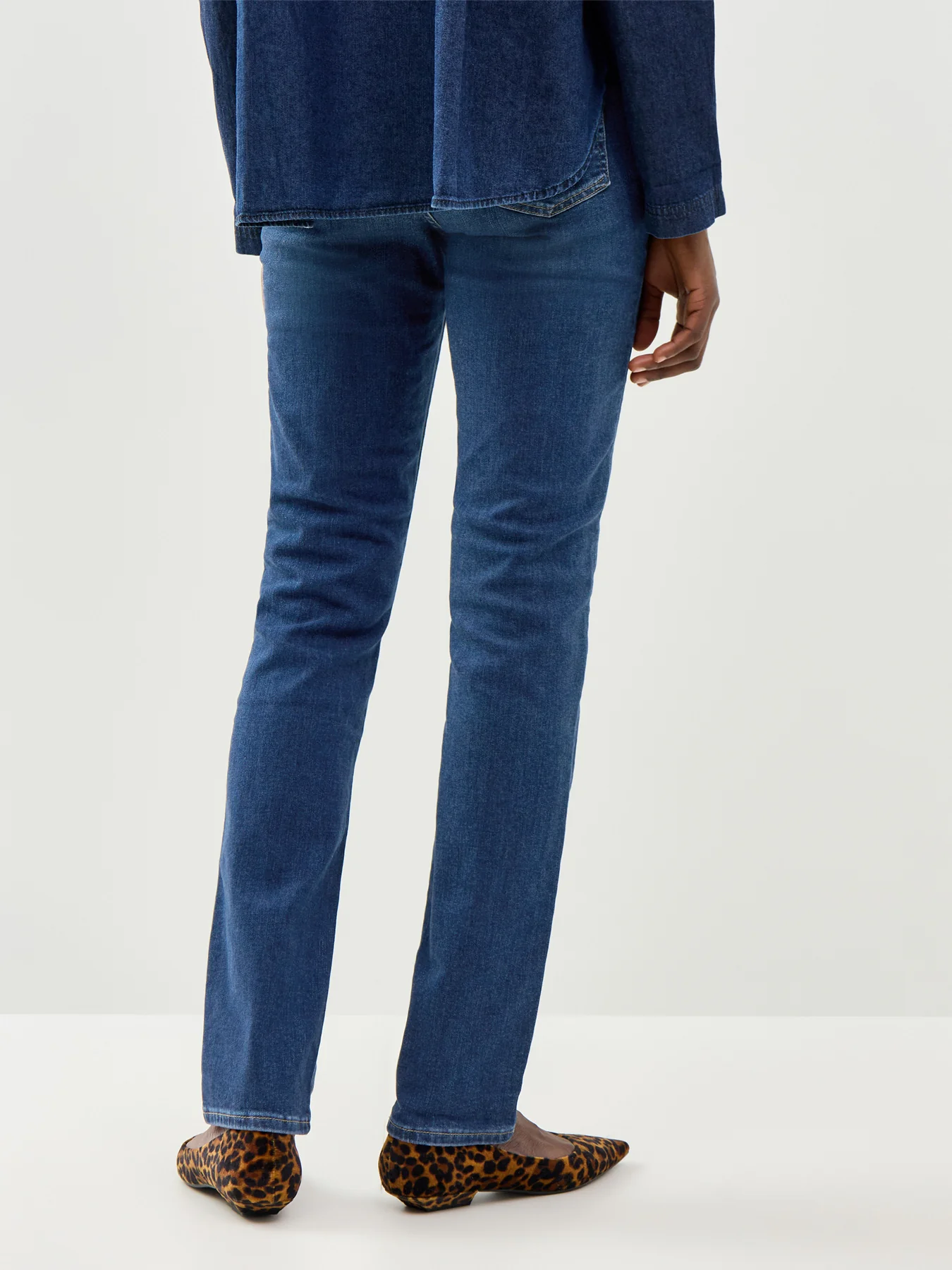 724 High Rise Straight Jeans - Image 5
