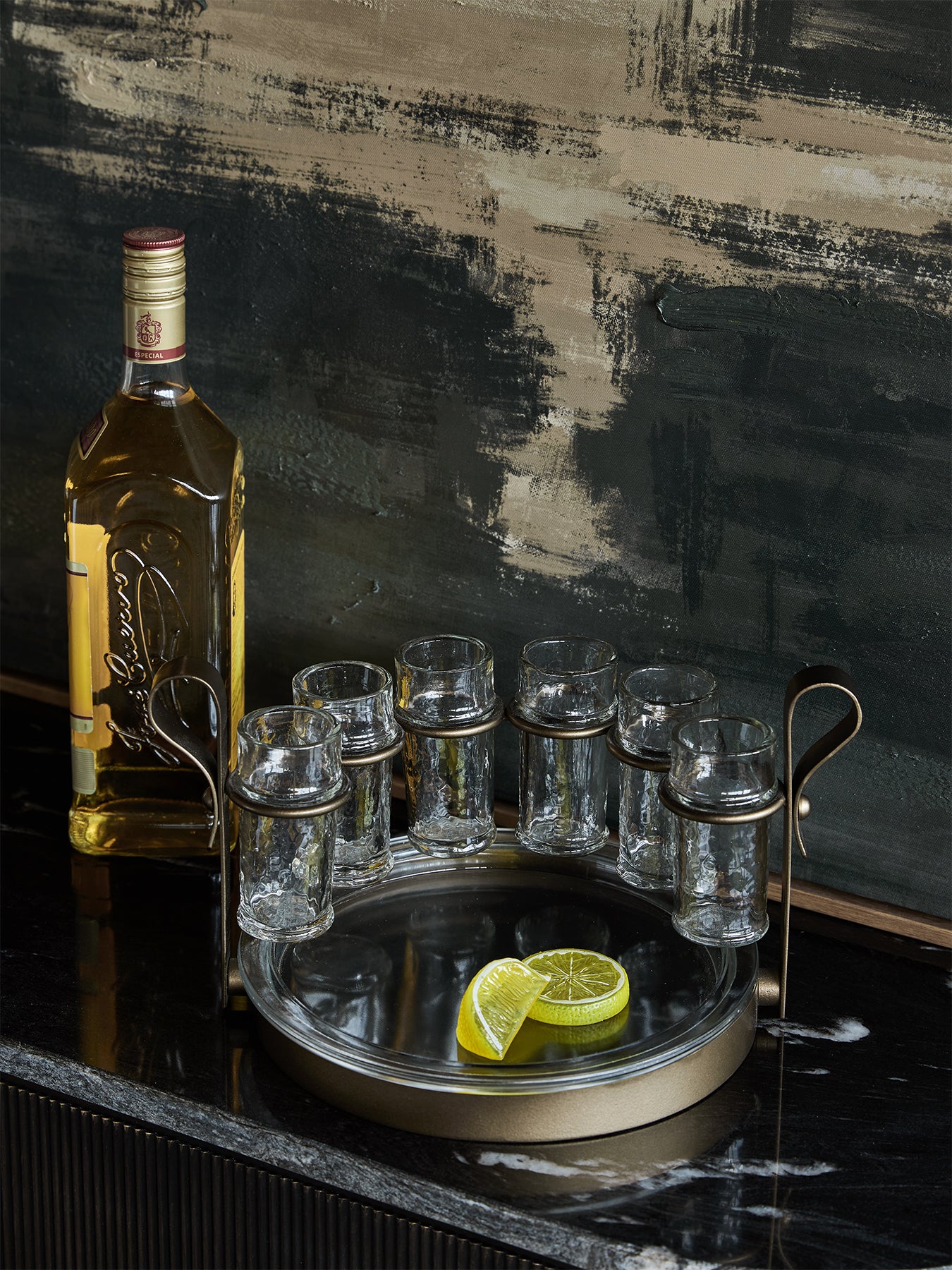 Merida Tequilla Set of 6 Shooter with Serving Tray Gold - Image 3