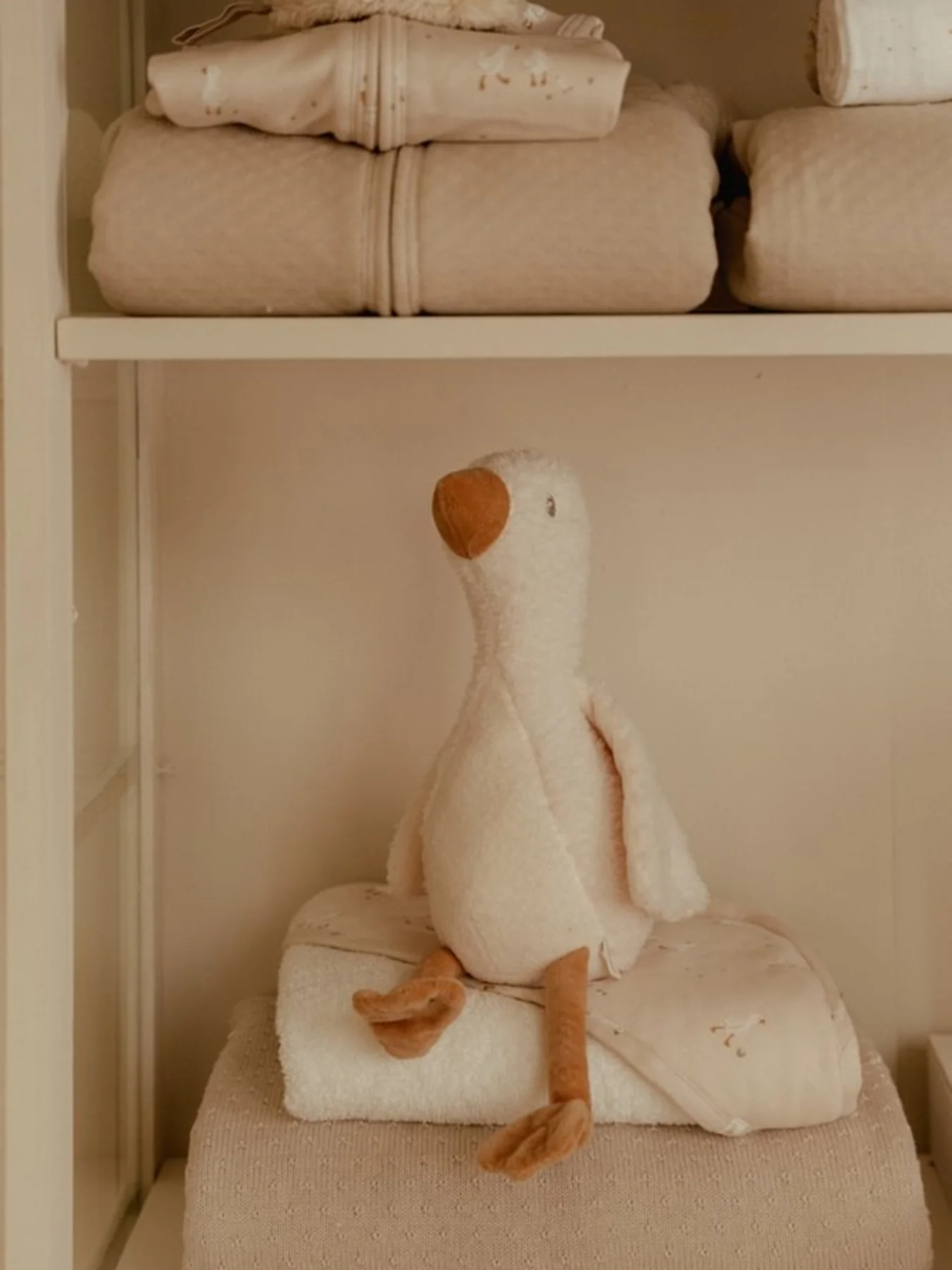 Cuddly Goose Toy White - Image 2