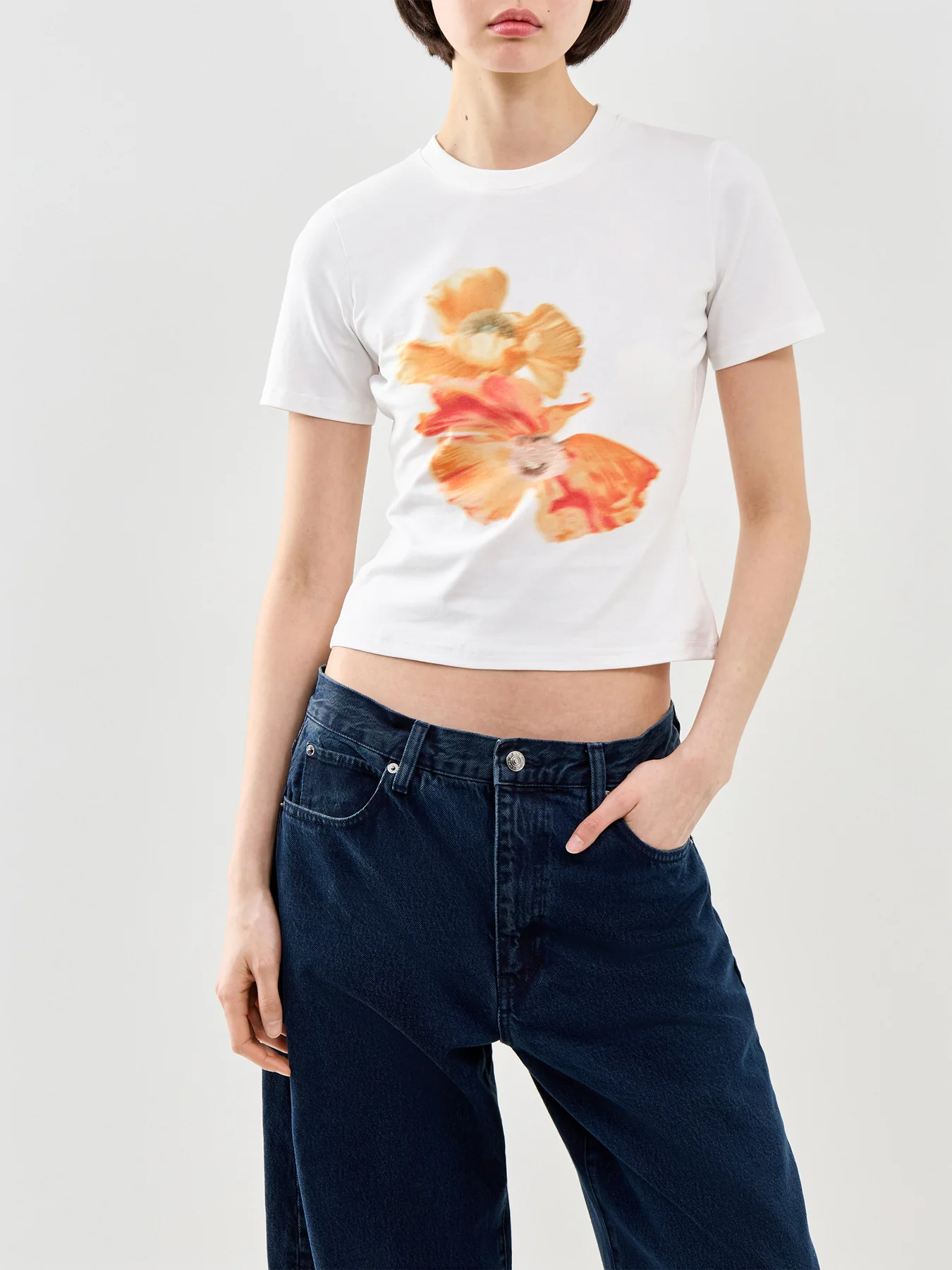 Blurred Floral Slim Graphic T-Shirt - Image 4