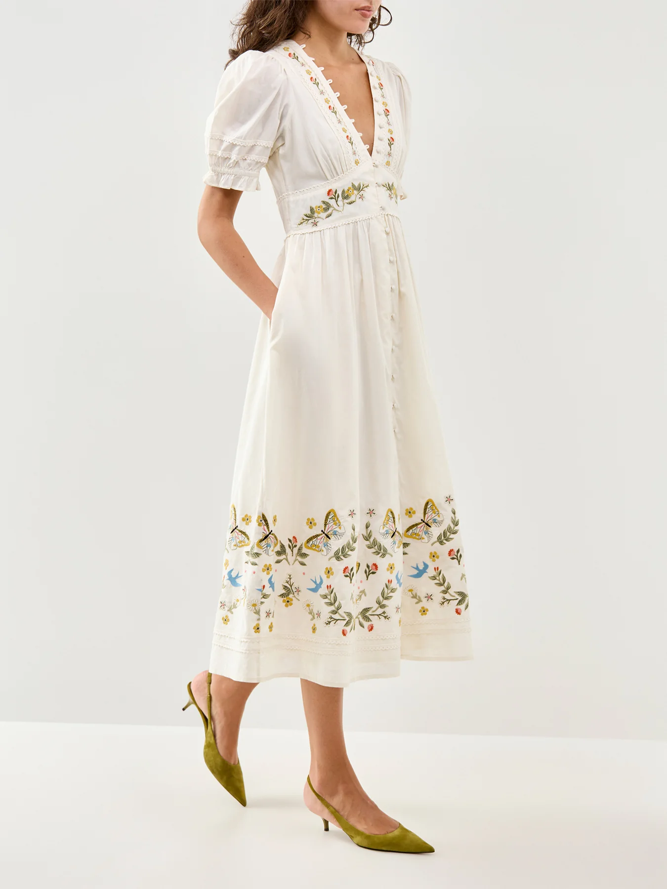 Elizabeth Scarlett Saffy Embroidered Midi Smock Dress White - Image 4