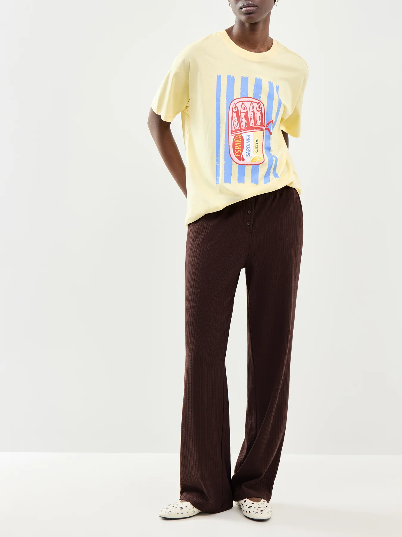 Vivvi Lovely Graphic T-Shirt Yellow - Image 2