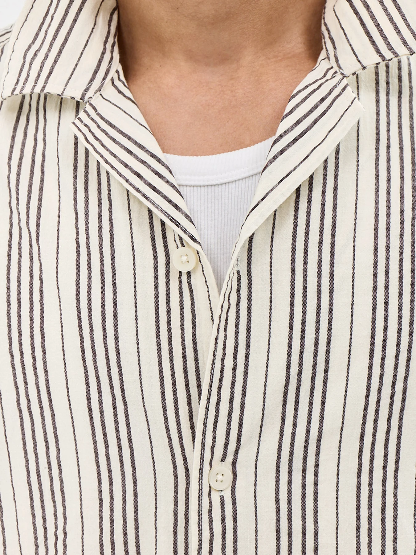 Seersucker Resort Shirt Cream - Image 3