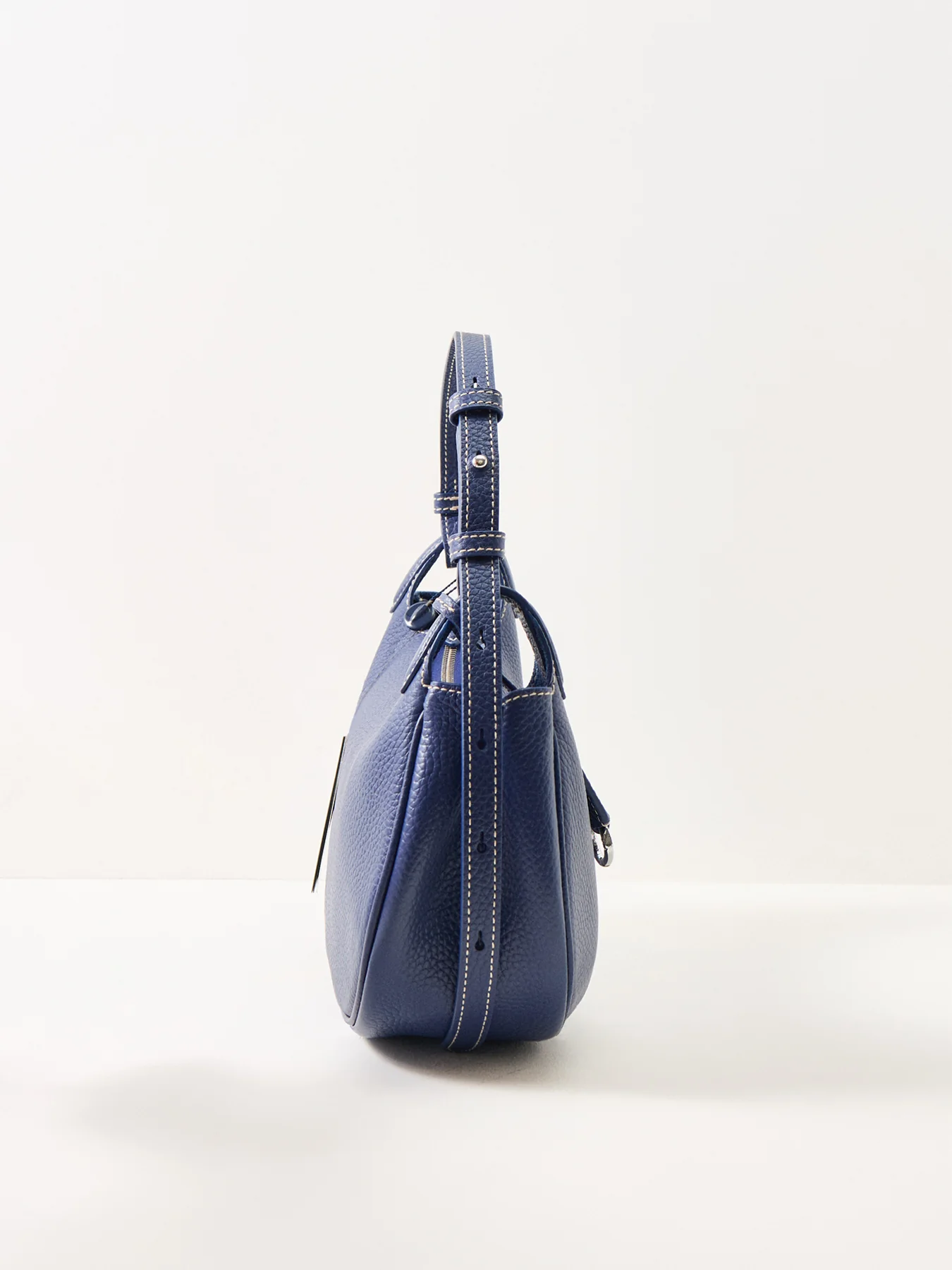 Shiny Drum Pebble Logo Bag Navy - Image 4