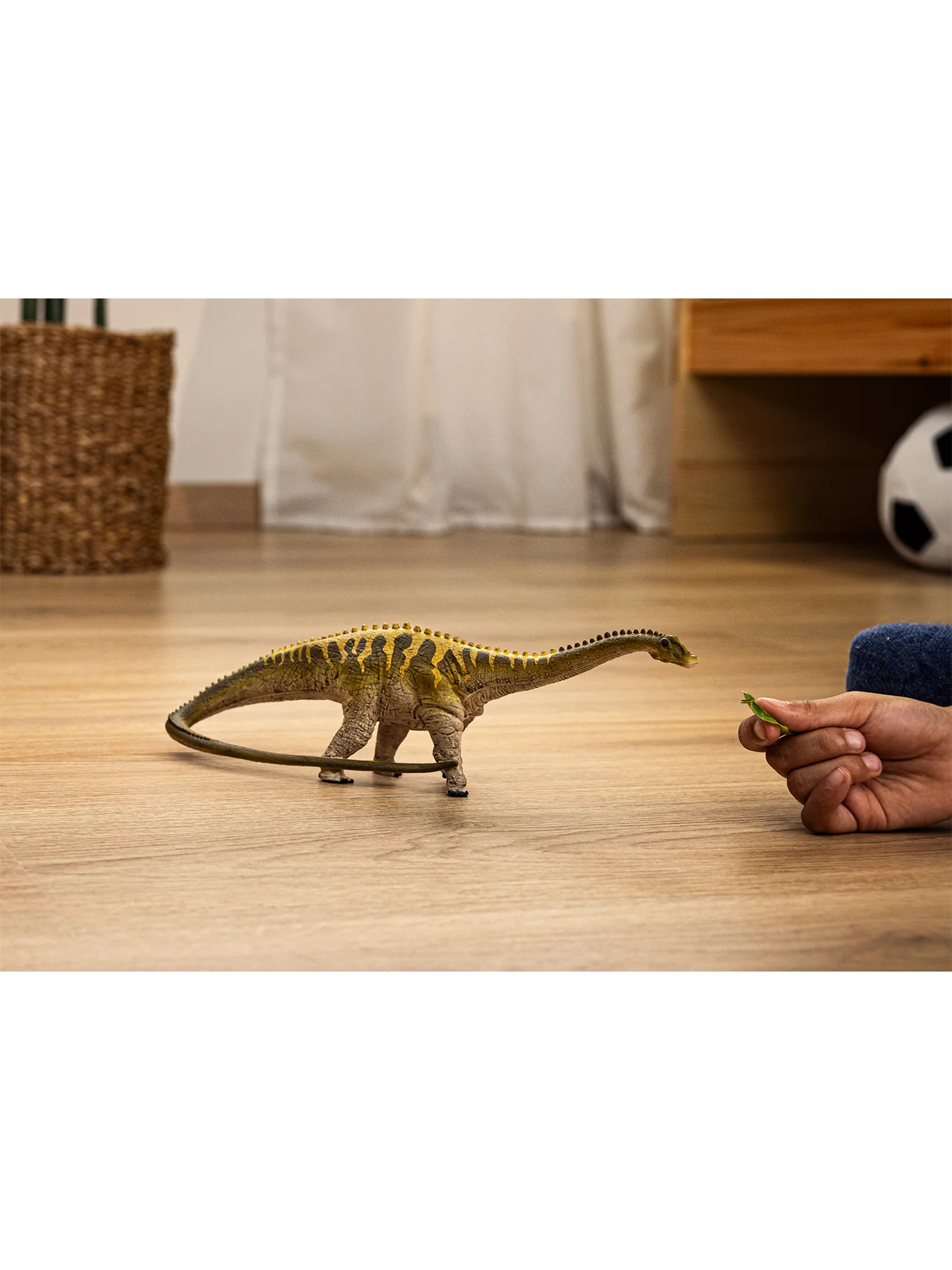 Diplodocus Figurine - Image 2