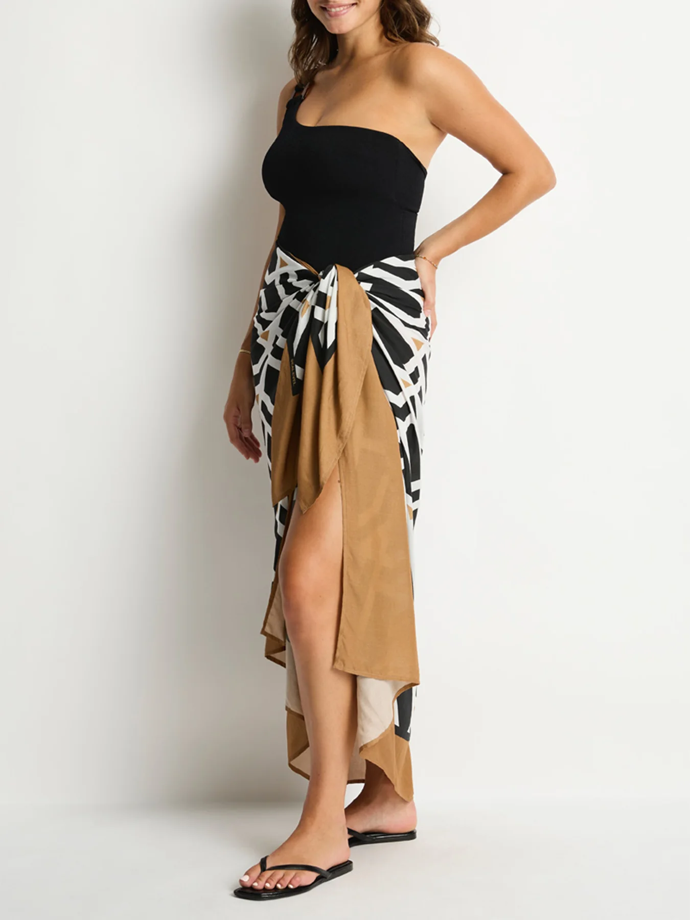 Costa Long Sarong Black - Image 3
