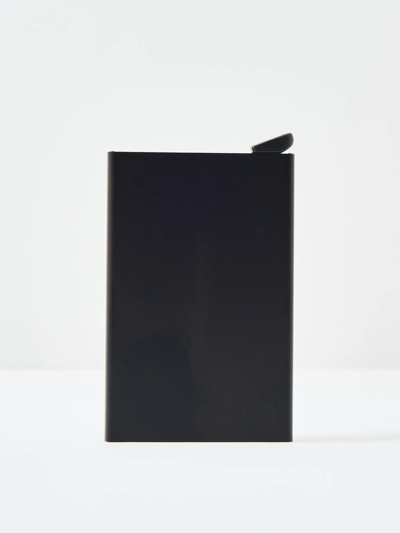 Cardprotector Black - Image 2