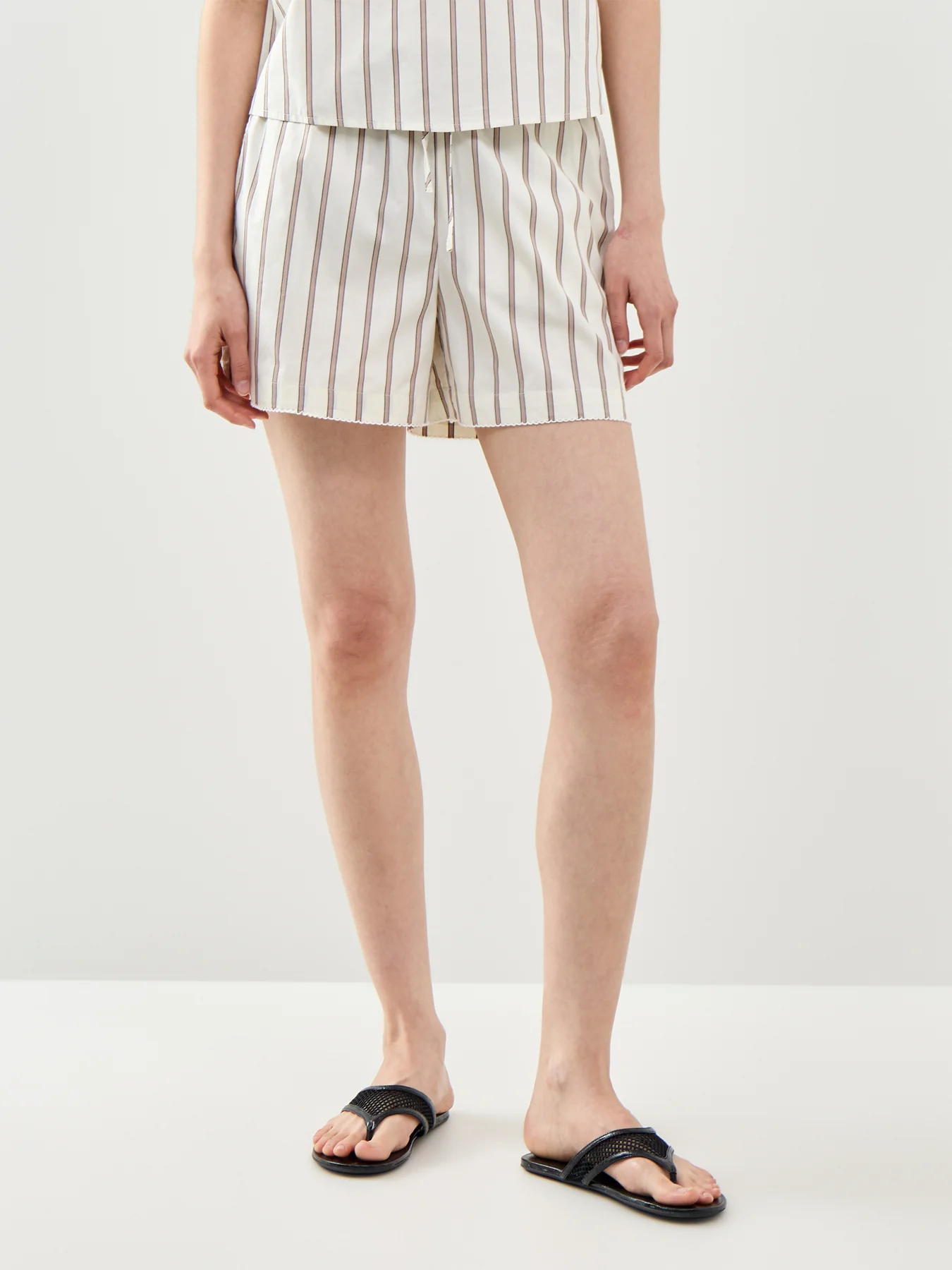Gina Crochet Edge Shorts - Image 4