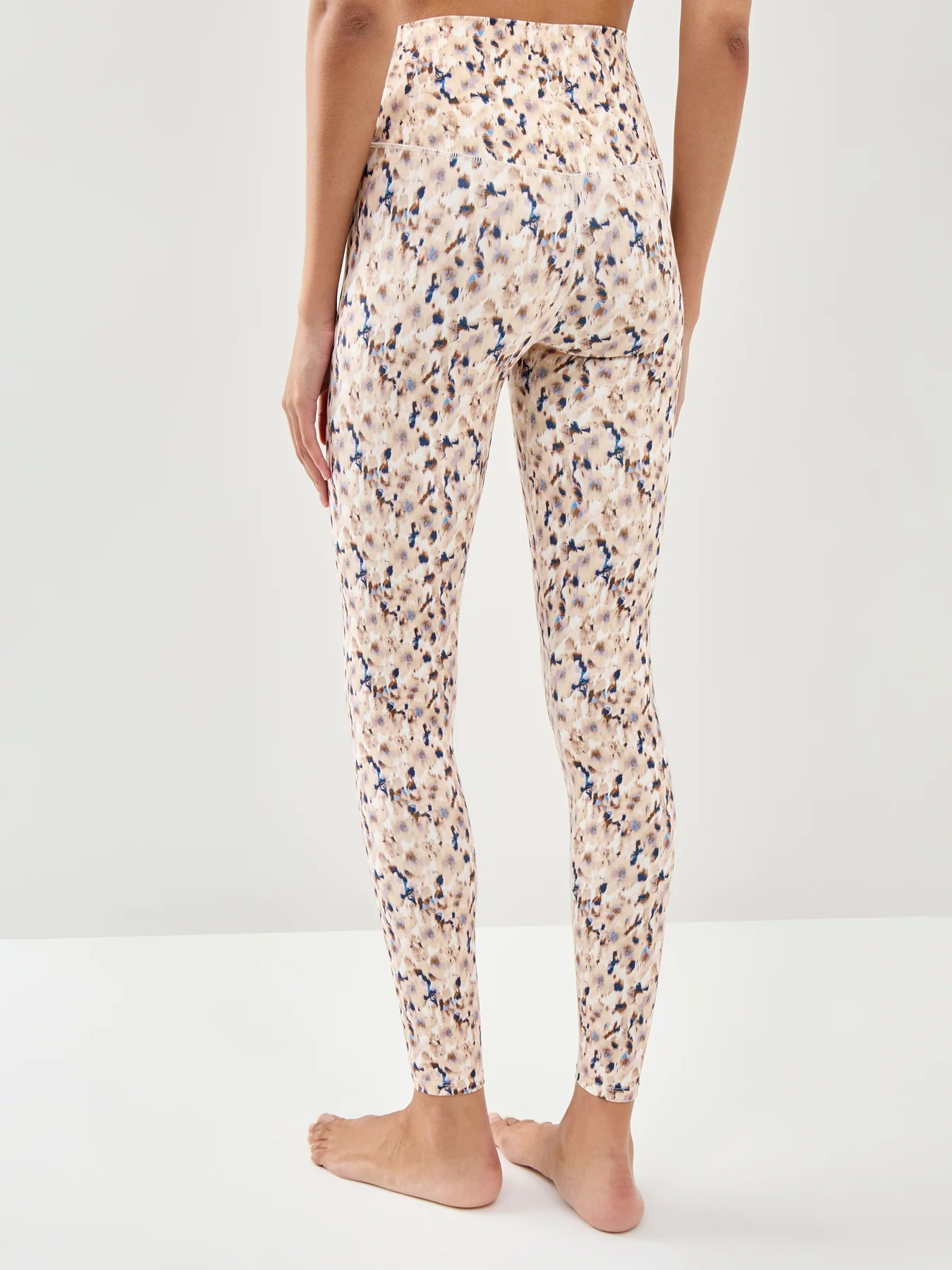 Freesoft High Rise Leggings - Image 5