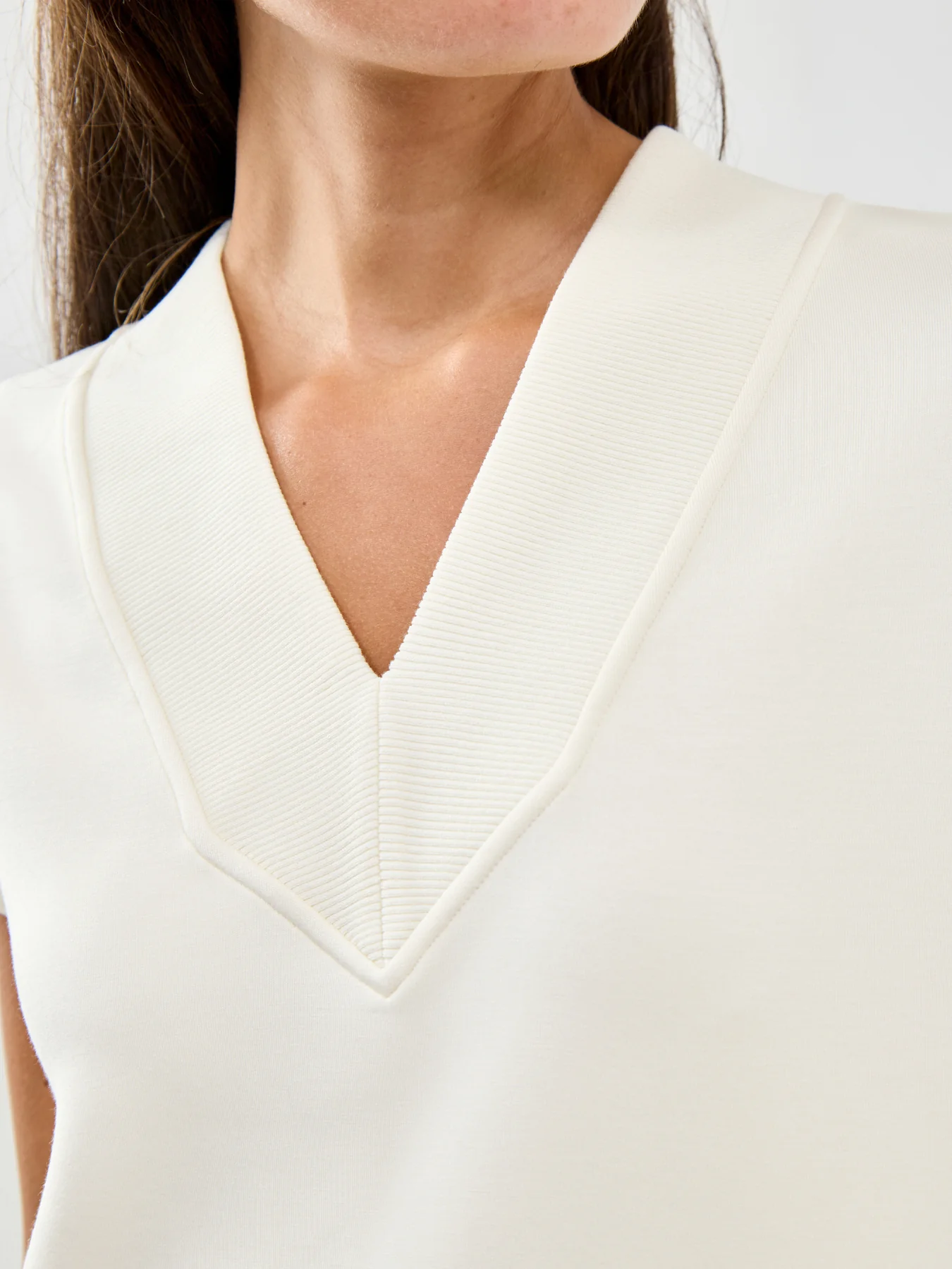 Gracee V Neck Tank Cream - Image 3