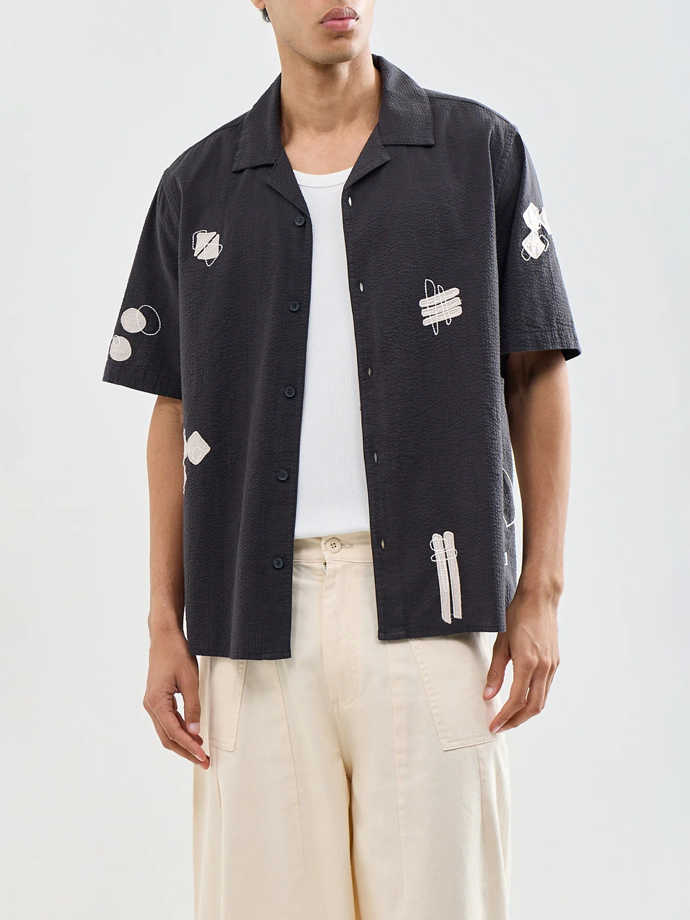 Didcot Appliqué Scribble Shirt Black - Image 4
